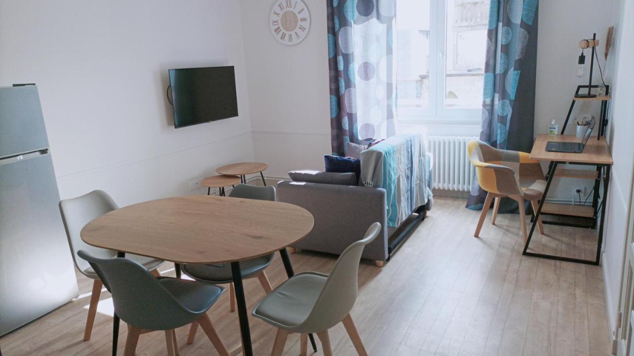 Loudeac : Appartement T2 Chaleureux Centre Ville Zewnętrze zdjęcie
